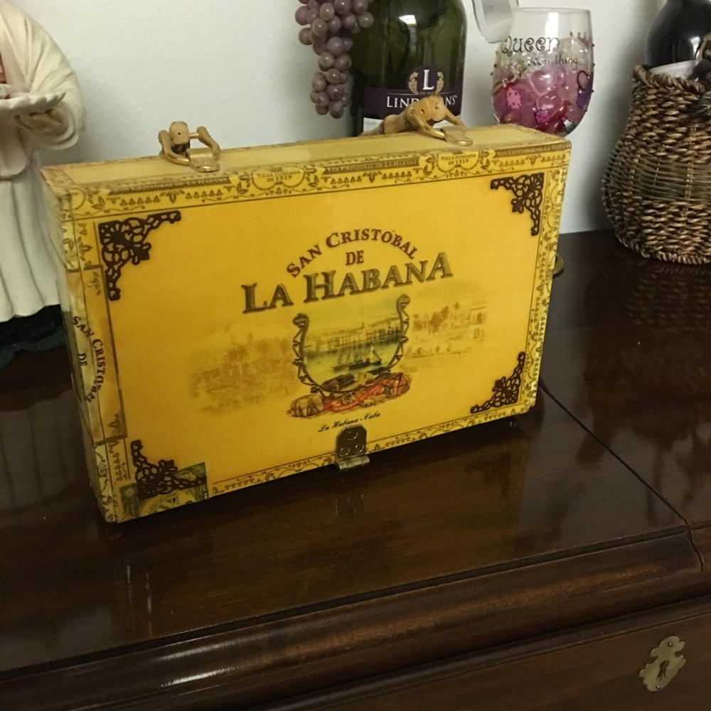 Custom made cigar box purse